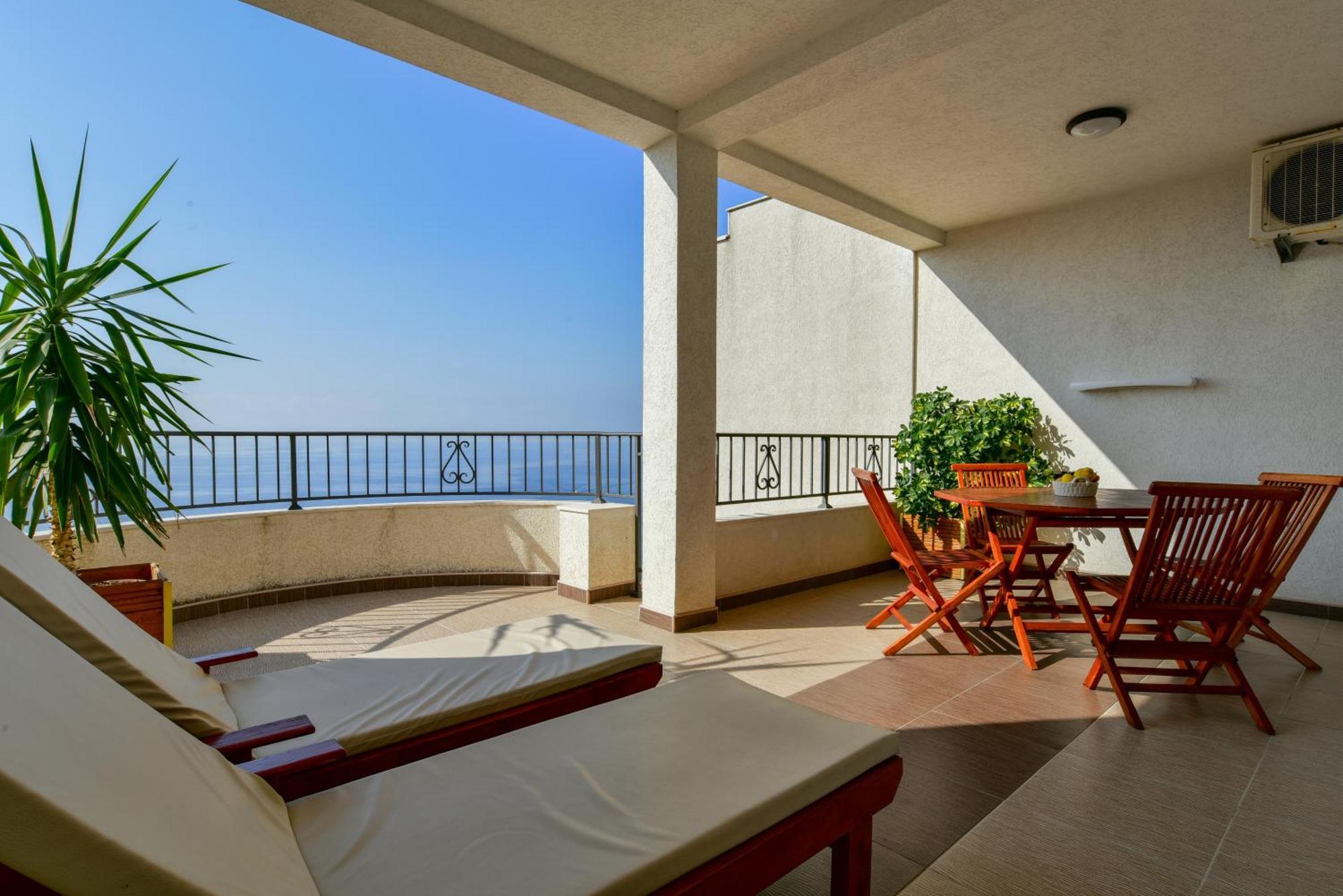 Apartments Leut Sveti Stefan Cameră foto